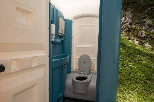 Best Portable restroom trailer rental  in San Gabriel, CA